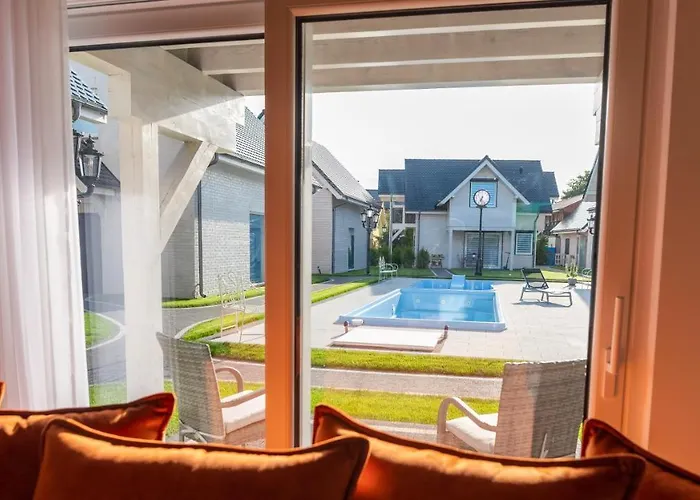 Wakacyjne By Lider * 莱鲍